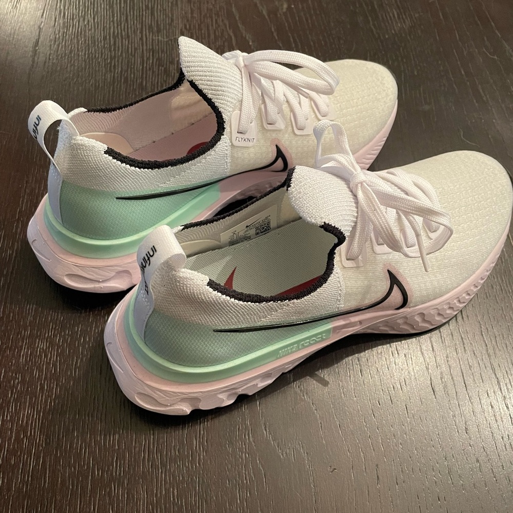 Nike React shoes. Size 8. Brand new, without box
